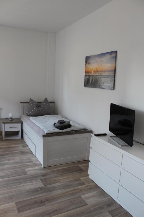 Ferienwohnung Funke F1 Fuer Monteure Апольда Экстерьер фото